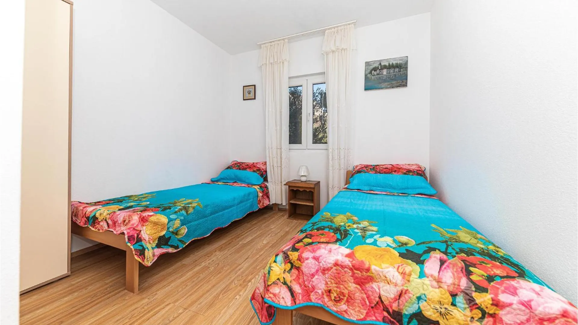 Beautiful Home In Kastel Kambelovac With Kitchen Dom wakacyjny